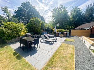 Photo 22- click for photo gallery